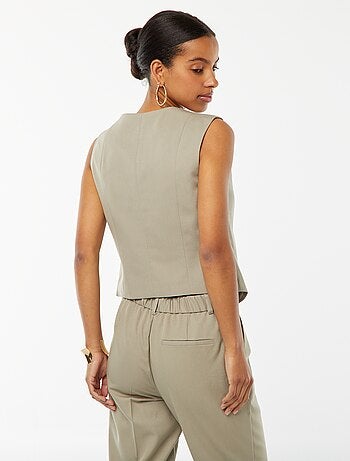 Gilet boutonné sans manches