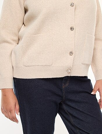 Gilet en maille épaisse avec boutons fantaisies