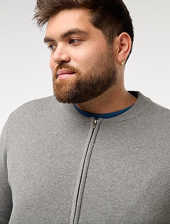 Gilet en maille tricot à ouverture zippée