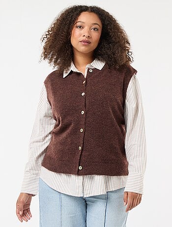 Gilet sans manches boutonné