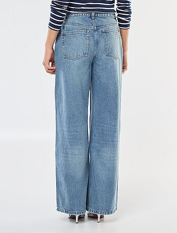 Jean coupe wide leg avec ceinture fine en jean