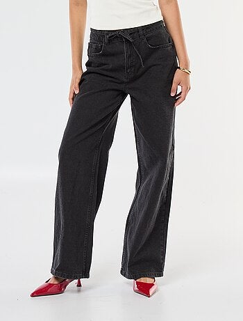 Jean coupe wide leg avec ceinture fine en jean