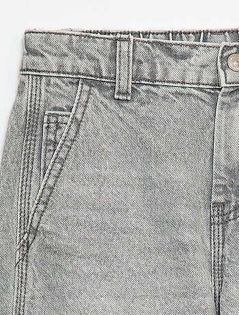 Jean loose à grandes poches