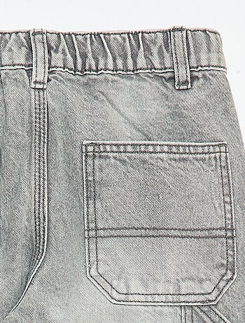 Jean loose à grandes poches