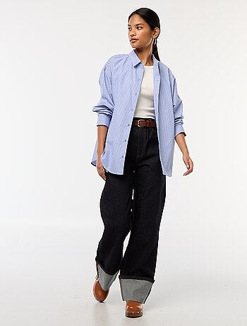 Jean regular / taille haute avec large revers à la base
