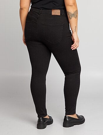 Jean skinny L28