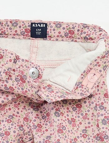 Jean slim à motif floral