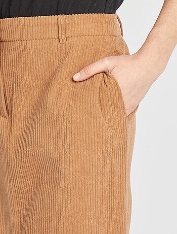 Jupe midi en velours côtelé