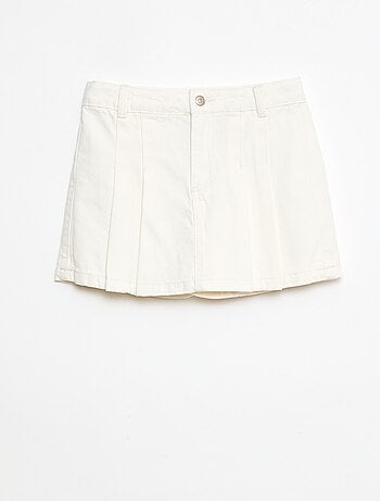 Jupe short en denim plissé