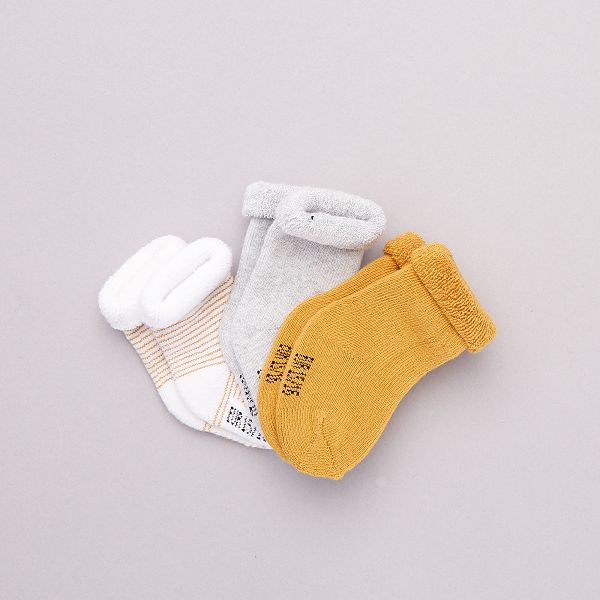Lot 3 Paires De Chaussettes Bebe Fille Orange Kiabi 4 00