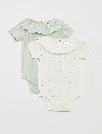 Lot de 2 bodies en pointelle avec col fantaisiste