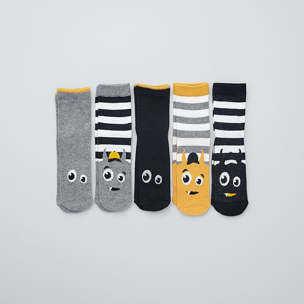 Lot De 5 Paires De Chaussettes Imprimees Garcon Noir Gris Jaune Kiabi 6 00