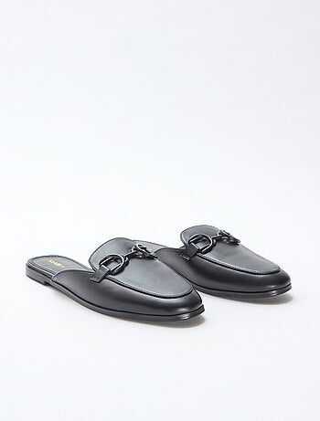 Mocassin détaillée à chaine