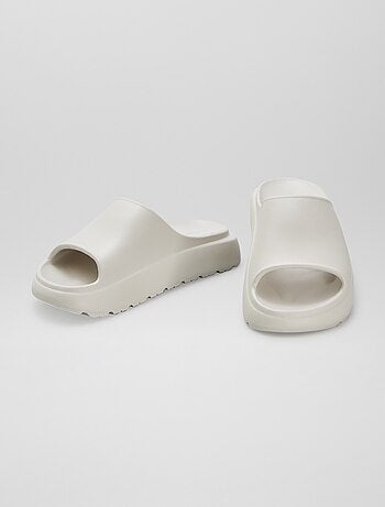 Mules piscine compensées