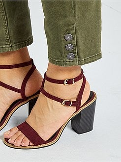 Pantacourt avec boutons - Kiabi