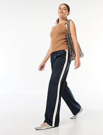 Pantalon à pinces avec bandes sur le côté