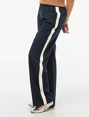 Pantalon à pinces avec bandes sur le côté