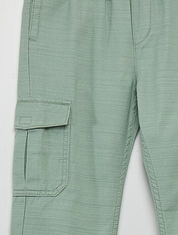 Pantalon avec poches à rabat