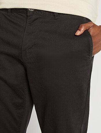Pantalon chino multipoches