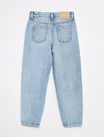 Pantalon denim mom avec abrasions