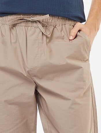 Pantalon droit à ceinture élastiquée
