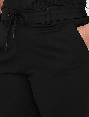 Pantalon droit avec taille élastiquée avec ceinture intégrée et 2 poches