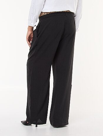 Pantalon effet caleçon léopard