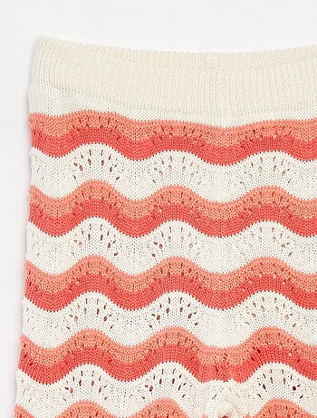Pantalon en crochet avec motifs