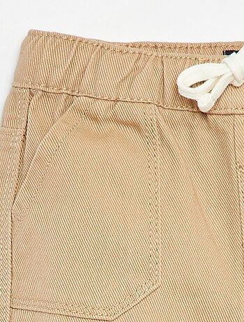 Pantalon en denim avec taille élastiquée