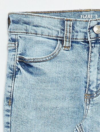 Pantalon en jean coupe flare - Coupe + ajustée