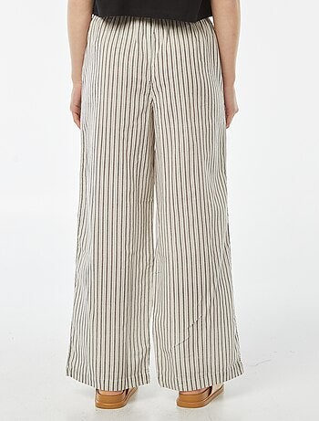Pantalon fin rayé à franges