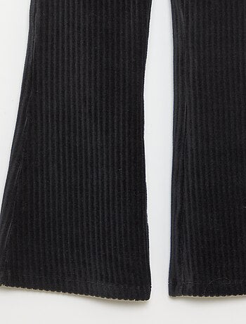 Pantalon flare en velours côtelé