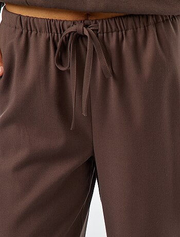 Pantalon large avec liseré sur côté