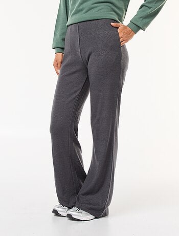 Pantalon larges en matière côtelée