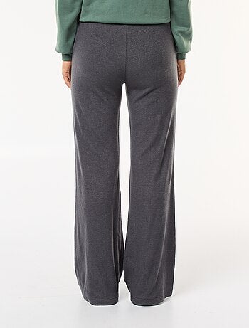 Pantalon larges en matière côtelée