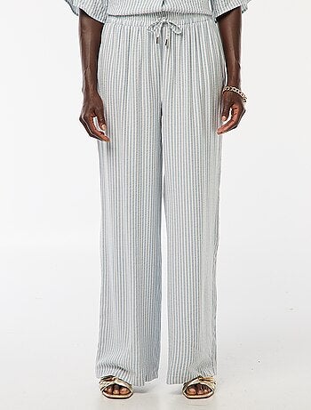 Pantalon léger et rayé coupe large