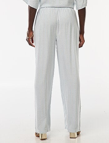 Pantalon léger et rayé coupe large