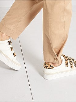 Pantalon regular à taille élastique - Kiabi