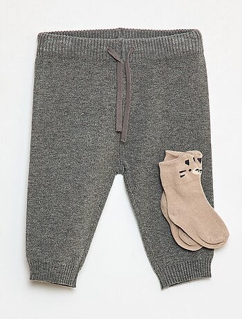 Pantalon uni en maille + chaussettes - 2 pièces
