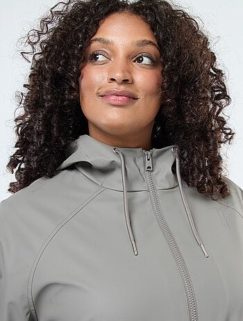 Parka longue déperlante avec détails réfléchissants