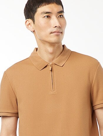 Polo en nid d'abeilles et col zippé