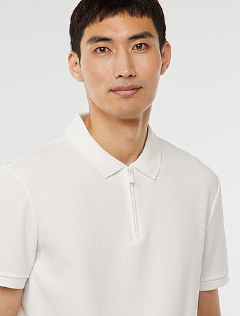 Polo en nid d'abeilles et col zippé