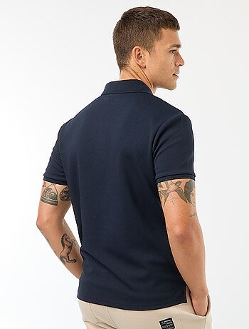 Polo en nid d'abeilles et col zippé