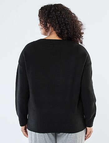 Pull avec boutons fantaisies à l'épaule