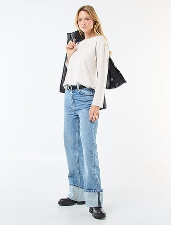 Pull avec boutons fantaisies dorés à l'épaule
