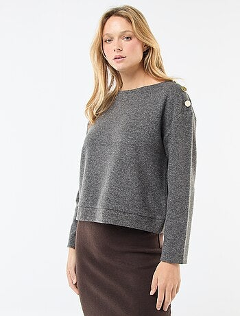 Pull avec boutons fantaisies dorés à l'épaule