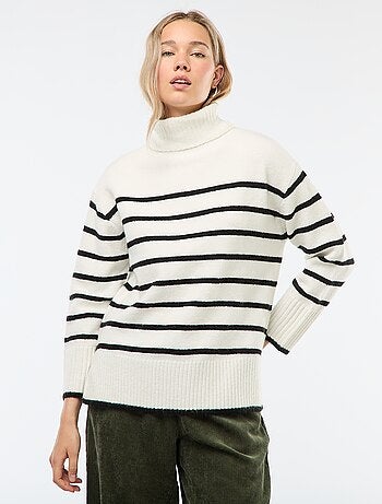 Pull col montant en maille grosse jauge