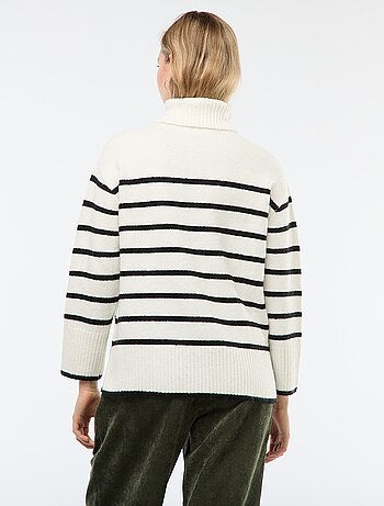 Pull col montant en maille grosse jauge