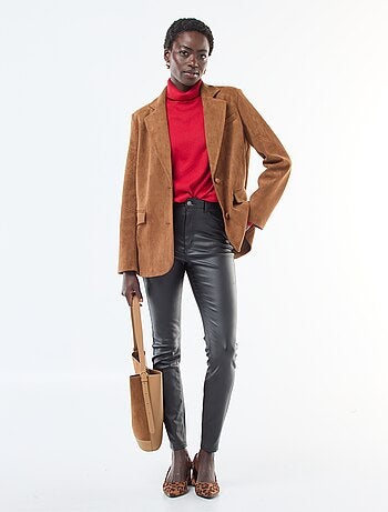 Pull col roulé uni
