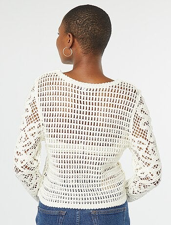Pull en crochet à manches longues